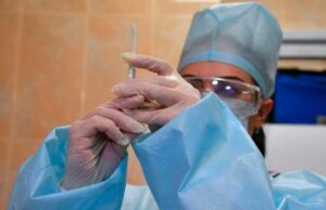 Descubren un posible anticuerpo que neutralizaría por completo el Covid