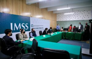 Abre IMSS procedimientos de licitación en vivo para fortalecer la transparencia
