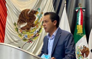 Ernesto “El pato” de Lucas, también se va del PRI, luego de 30 años