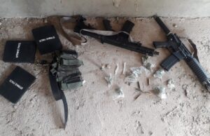 ASEGURA POLICÍA MUNICIPAL ARMAS DE FUEGO Y DROGA EN BARRIDO DE VIGILANCIA