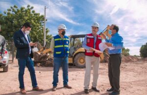 SUPERVISA ALCALDE JAVIER LAMARQUE OBRAS EN LAS COMISARÍAS