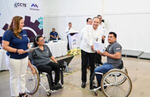 Atestigua Gobernador graduación de la novena generación del Centro de Capacitación y Talento Empresarial CCTE Tetakawi