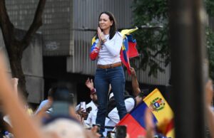 María Corina no fue a ceremonia del Nobel, su hija recibió el premio