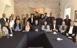 Trabaja Toño Astiazarán para convertir a Hermosillo en la ciudad solar sustentable
