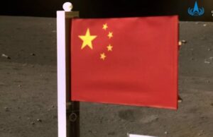 China planea que su bandera ondee en la Luna sin aire