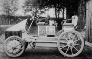 En el año 1900, Ferdinand Porsche desarrolló una tecnología que acabaría usando la NASA para llegar a la Luna