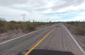Gobierno de Sonora trabaja en acciones de bacheo y conservación en carreteras del estado