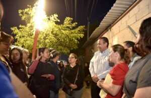 Ilumina Toño Astiazarán colonia Casa Bonita con programa Camina Segura
