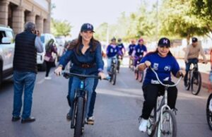 Participa Patty Ruibal en la “Rodada por las Mujeres” en Hermosillo