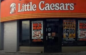 “Eres Valioso”: Pizzería Regala Comida a Personas sin Hogar