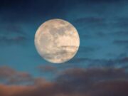 ¿Sabías qué la luna tiene una nueva compañera? Se trata  del nuevo asteroide 2025 PN7