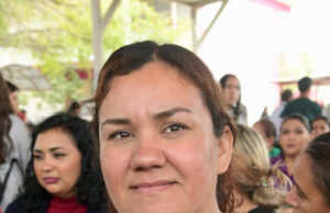 Agradecen padres de familia de Secundaria General No.9 a Gobernador Durazo por beca universal