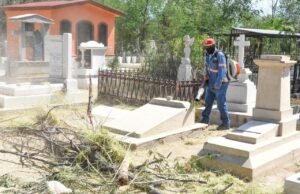 Trabaja Gobierno municipal en limpieza de panteones para recibir a visitantes el Día de las Madres