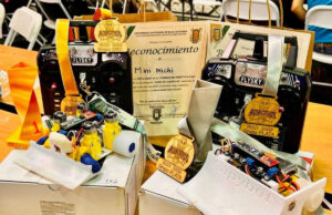 Destaca alumnado de la Universidad Tecnológica de SLRC en competencia regional de robótica