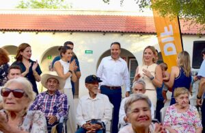 Con aportación de Carín León a través de Misión Solar se apoya a asociaciones como el asilo de ancianos: Toño Astiazarán
