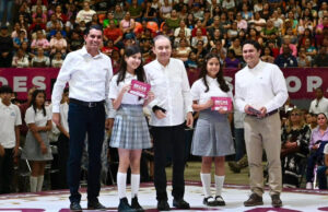 Gobernador Durazo transforma la educación de más de 450 mil estudiantes con Becas Sonora de Oportunidades