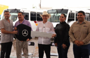 Gobernador Alfonso Durazo puso en marcha la nueva Línea 16 Transversal en Ciudad Obregón