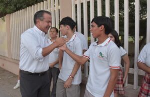 Inaugura Toño Astiazarán el trayecto Camina Segura 91 en beneficio de estudiantes del Cecytes La Manga