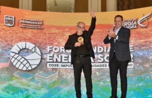 Ofrece urbanista Carlos Moreno concepto de “Ciudades de 15 Minutos” con enfoque de proximidad en el Foro Mundial de Energía Solar