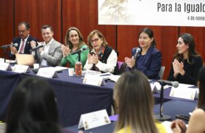 Aprueba comisión capacitar a servidores públicos para erradicar violencia contra las mujeres