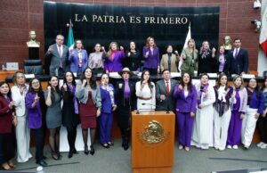 Firman en el Senado minuta de Colectiva 50+1 para empoderamiento de las mujeres en Tamaulipas
