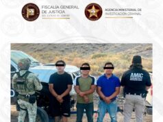 Capturan autoridades a tres sujetos que transportaban vehículo con reporte de robo en Estados Unidos