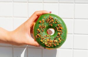 La dona de chicharrón existe… Aquí te contamos dónde