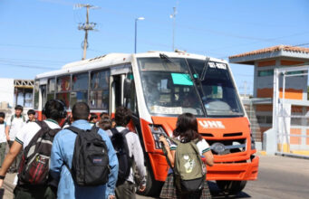 IMTES suspende licencias a choferes por grabar videos al conducir