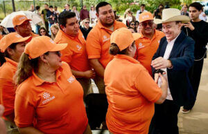Gobernador Durazo entrega unidades para un transporte público más seguro y moderno, sin aumento a tarifas