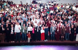 Gran convocatoria y unidad arropan el informe de resultados de Heriberto Aguilar