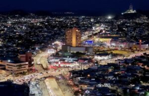 Nuevo paso a desnivel traza el futuro de Hermosillo: Toño Astiazarán