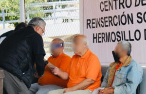 Recibe población del Cereso 2 en Hermosillo donación de lentes de lectura: SIEP