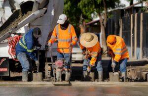 Avanza Ayuntamiento de Hermosillo en rehabilitación del crucero de la calle Reyes y Baviácora
