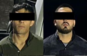 Fuerza Operativa de la Policía Estatal intercepta a grupo armado en comercio de Villas del Real