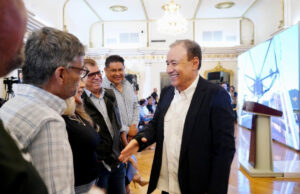 Durazo apuesta por la cultura: La Sauceda se fortalece con librería del FCE