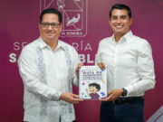 Entrega Salud Sonora Guía de Enfermedades Prioritarias en el Entorno Escolar a la Secretaría de Educación y Cultura