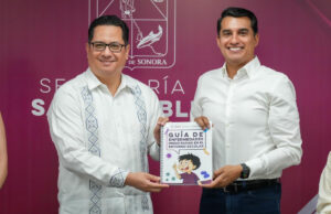 Entrega Salud Sonora Guía de Enfermedades Prioritarias en el Entorno Escolar a la Secretaría de Educación y Cultura