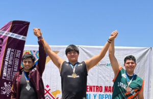 Alumno de UTS conquista doble oro en atletismo en el 1er Encuentro Nacional Cultural y Deportivo