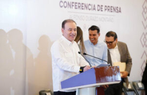 Gobernador Durazo destina la mayor inversión registrada en uniformes escolares; inicia distribución el 6 de mayo