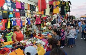Invita Gobierno de Hermosillo a tramitar permisos para ventas del 10 de mayo en vía pública
