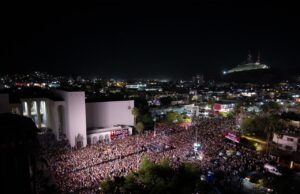 Conquista Carlos Rivera el Foro Rosales de las Fiestas del Pitic con 35 mil asistentes