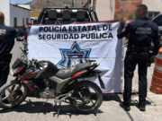 Recupera Policía Estatal moto robada y asegura narcótico en Magdalena