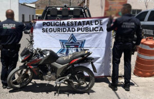 Recupera Policía Estatal moto robada y asegura narcótico en Magdalena