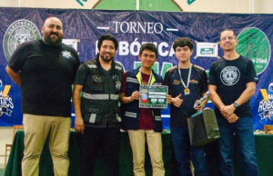 Destaca alumnado de la Universidad Tecnológica de SLRC en Torneo de Robótica FIAD UABC