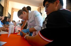 Acerca Gobierno de Hermosillo servicios gratuitos de salud a ciudadanía en Palacio Municipal