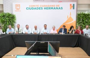Fortalece Toño Astiazarán relación con Phoenix con participación ciudadana y liderazgo juvenil