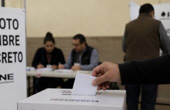 Morena denuncia presunta red de compra de votos mediante códigos QR en Coahuila