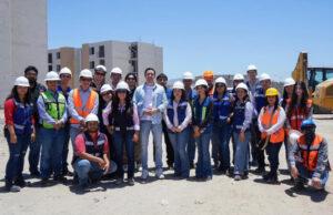 Analizan estudiantes universitarios proyectos del Programa de Vivienda para el Bienestar