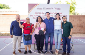 Gobierno de Sonora entrega apoyos de Fortalecimiento Económico a familias de Bahía de Kino