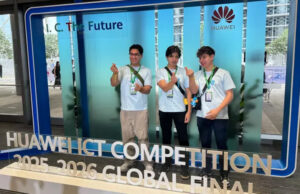 Estudiantes mexicanos conquistan China con robot que salva de plagas en cosechas de tomate